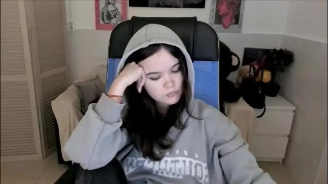 Thumbnail 3, elainebeness's Stream at Chaturbate, 1 month ago