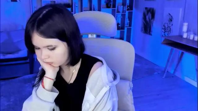 Image 11 of elainebeness Stream on Chaturbate on 11 days ago