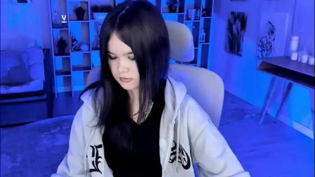 Image 7 of elainebeness Stream on Chaturbate on 11 days ago