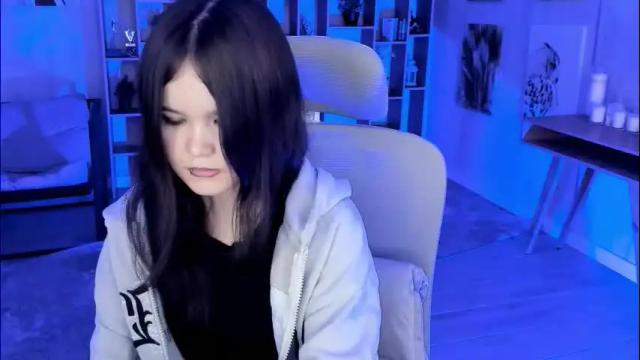 Image 8 of elainebeness Stream on Chaturbate on 11 days ago