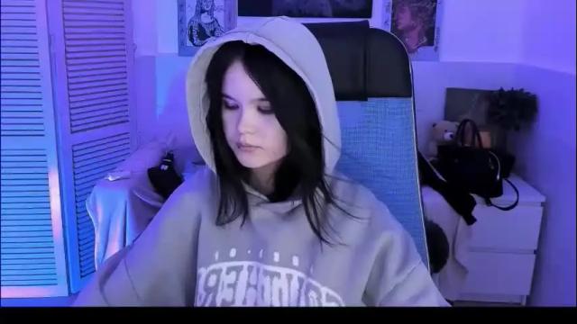 Image 6 of elainebeness Stream on Chaturbate on 7 days ago