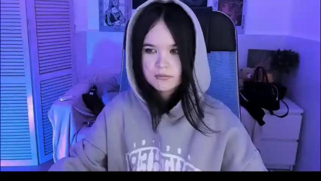 Image 8 of elainebeness Stream on Chaturbate on 7 days ago