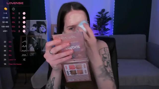 Thumbnail 1, elainewhite's Stream at Chaturbate, 16 months ago