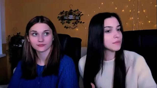 Thumbnail 1, elani_foxy's Stream at Chaturbate, 25 months ago