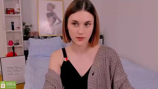 Thumbnail 1, elani_foxy's Stream at Chaturbate, 22 months ago