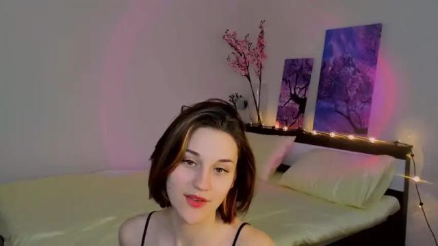 Image 7 of elani_foxy Stream on Chaturbate on 22 months ago