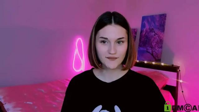 Image 11 of elani_foxy Stream on Chaturbate on 22 months ago