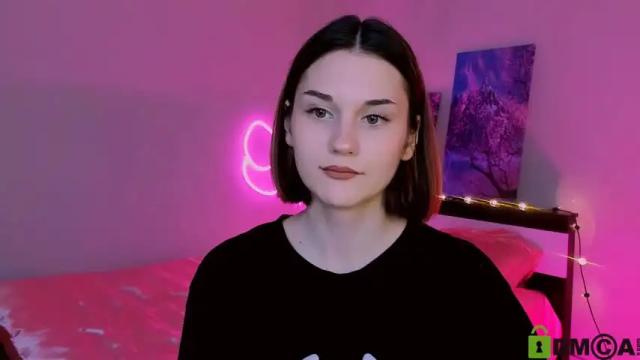 Image 3 of elani_foxy Stream on Chaturbate on 22 months ago