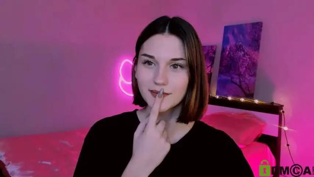 Image 6 of elani_foxy Stream on Chaturbate on 22 months ago