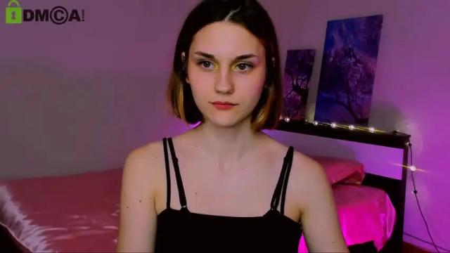 Image 7 of elani_foxy Stream on Chaturbate on 22 months ago