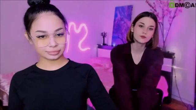 Image 2 of elani_foxy Stream on Chaturbate on 22 months ago