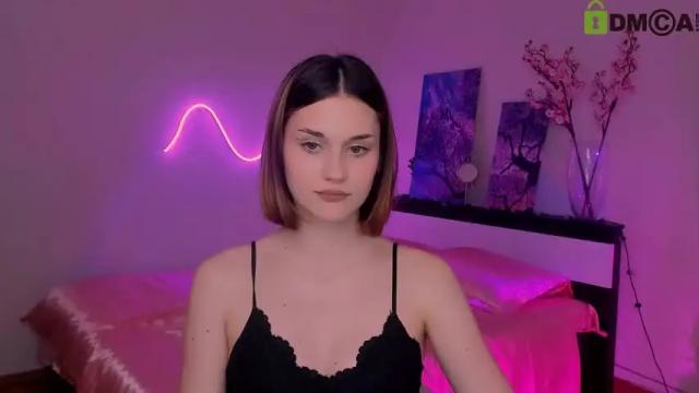 Thumbnail 2, elani_foxy's Stream at Chaturbate, 21 months ago