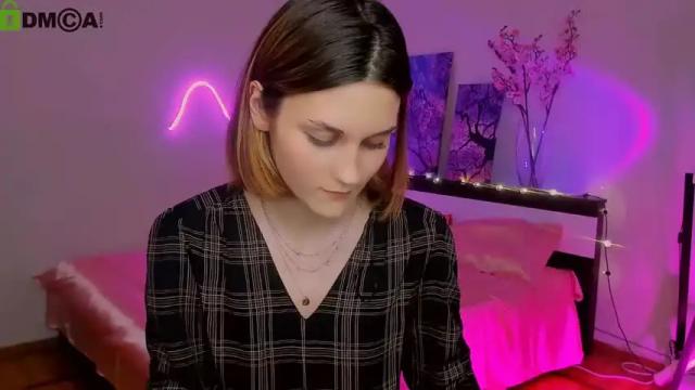 Thumbnail 3, elani_foxy's Stream at Chaturbate, 21 months ago