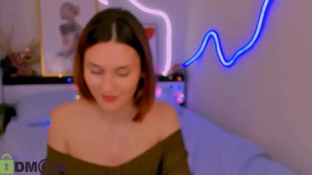 Image 11 of elani_foxy Stream on Chaturbate on 21 months ago