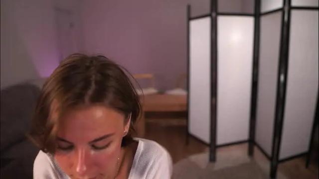 Image 11 of elannand Stream on Chaturbate on 2 months ago