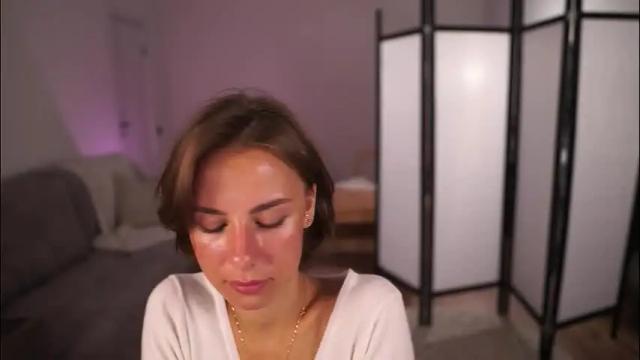 Image 8 of elannand Stream on Chaturbate on 2 months ago