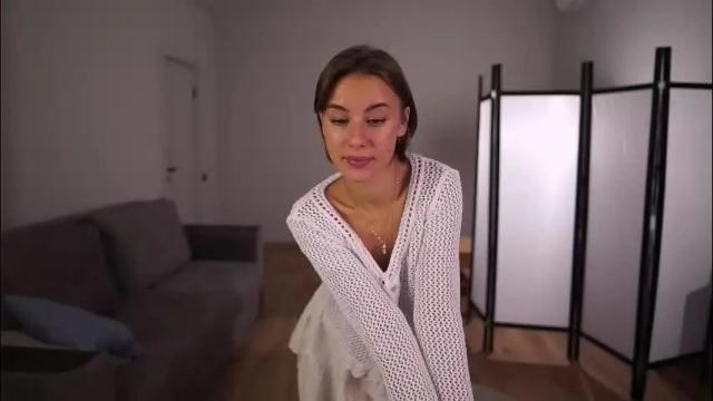 Image 3 of elannand Stream on Chaturbate on 1 month ago