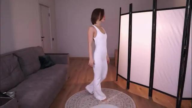 Image 2 of elannand Stream on Chaturbate on 18 days ago