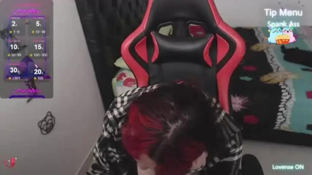 Image 10 of elara_munsonn_ Stream on Chaturbate on 13 months ago