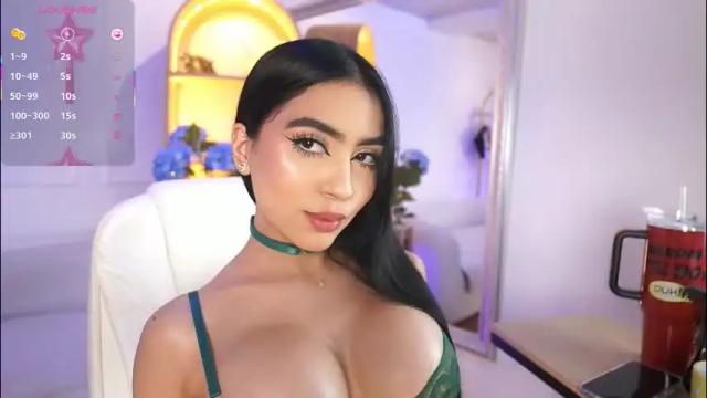 Image 10 of elasummeer Stream on Chaturbate on 2 months ago