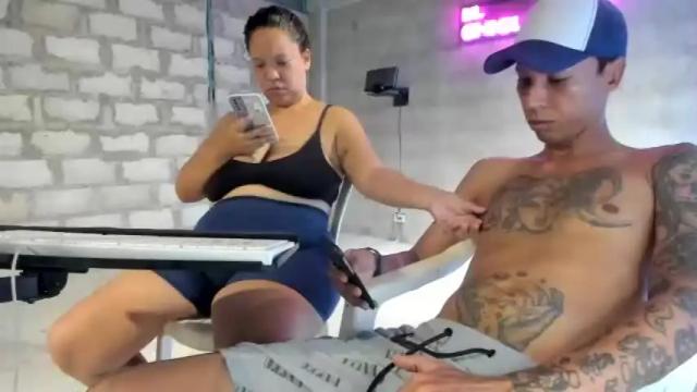 Image 11 of elchicletv Stream on Chaturbate on 14 months ago