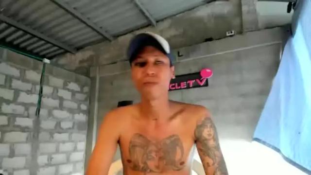 Image 11 of elchicletv Stream on Chaturbate on 14 months ago