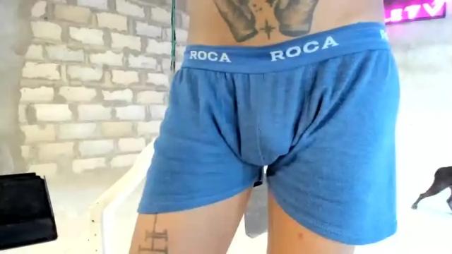 Image 12 of elchicletv Stream on Chaturbate on 14 months ago