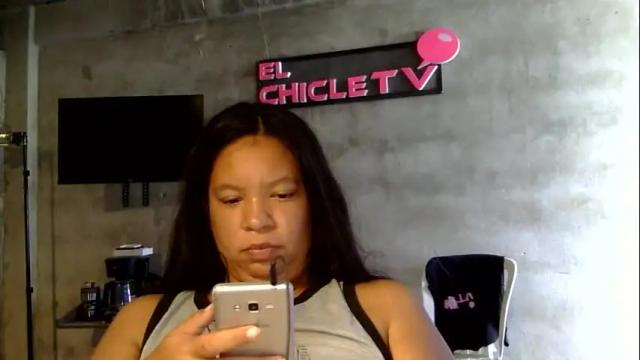 Image 12 of elchicletv Stream on Chaturbate on 2 months ago