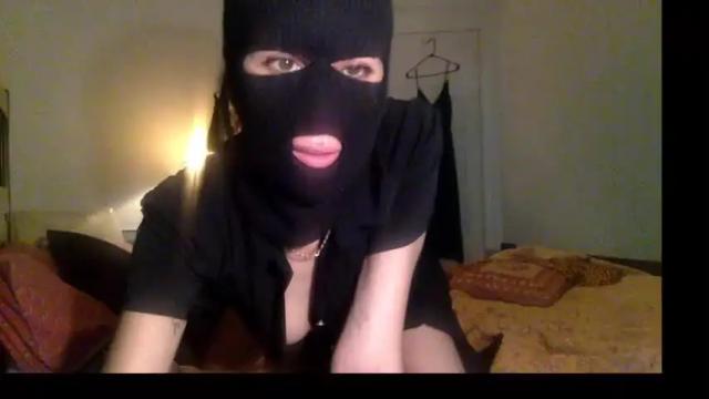 Image 3 of elderberrys Stream on Chaturbate on 25 months ago