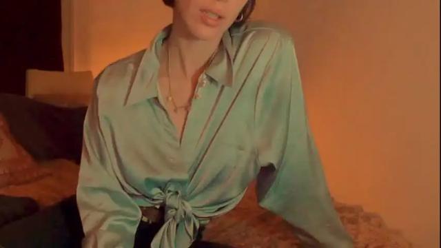 Image 2 of elderberrys Stream on Chaturbate on 25 months ago