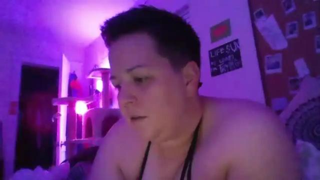 Image 3 of eldritchwh0rr0r Stream on Chaturbate on 16 months ago