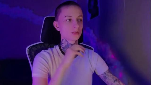 Image 12 of eleanorcalderr Stream on Chaturbate on 1 day ago