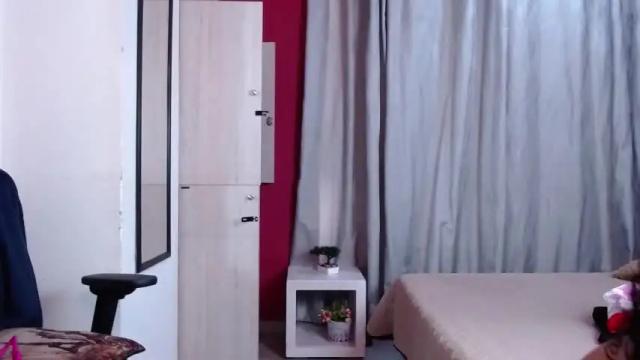 Image 2 of electra_gea Stream on Chaturbate on 18 months ago