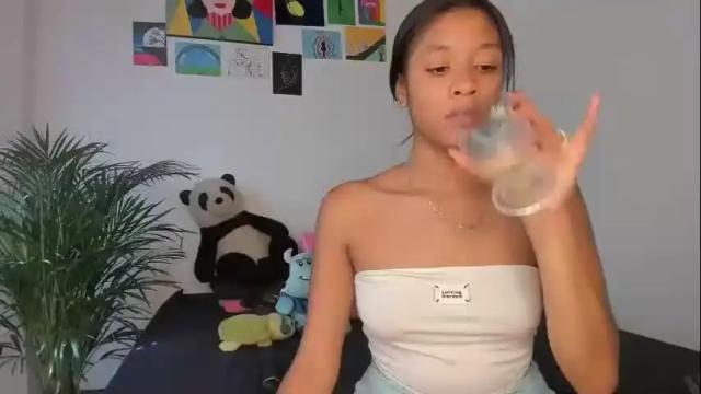 Thumbnail 1, electrajones2's Stream at Chaturbate, 4 months ago