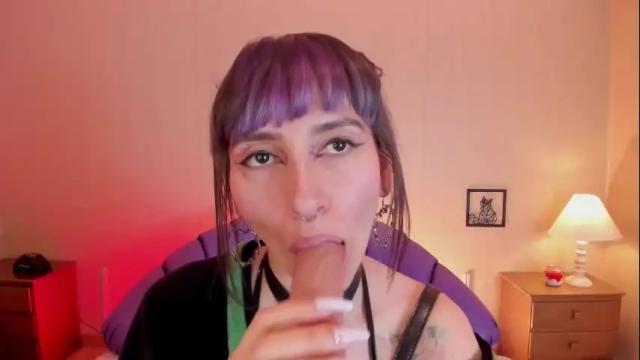 Image 3 of electraraptiss Stream on Chaturbate on 27 days ago