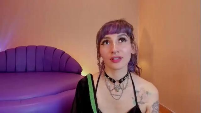 Image 6 of electraraptiss Stream on Chaturbate on 18 days ago