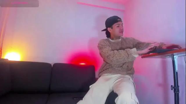 Image 3 of eleg_ochoa7 Stream on Chaturbate on 1 month ago