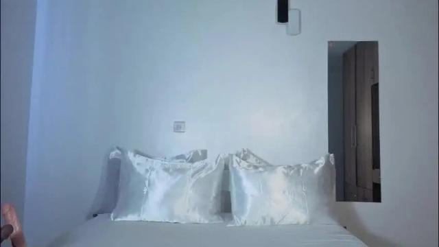 Image 8 of elegant_ebony Stream on Chaturbate on 1 month ago