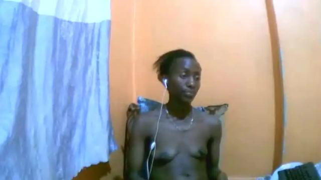 Image 10 of elegant_queen Stream on Chaturbate on 20 months ago