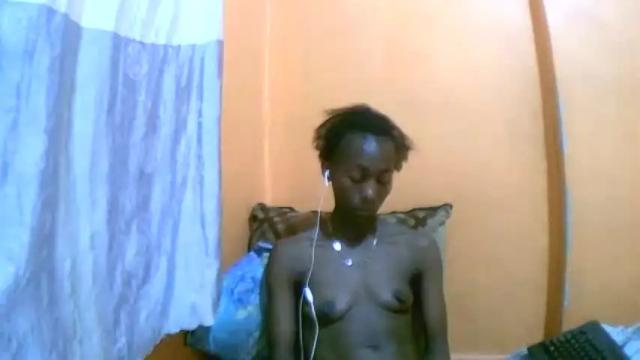 Image 2 of elegant_queen Stream on Chaturbate on 20 months ago