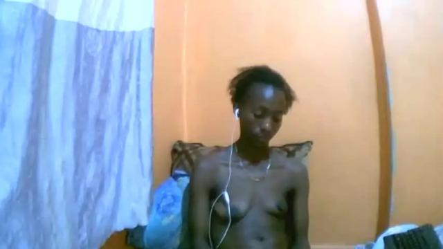 Image 6 of elegant_queen Stream on Chaturbate on 20 months ago