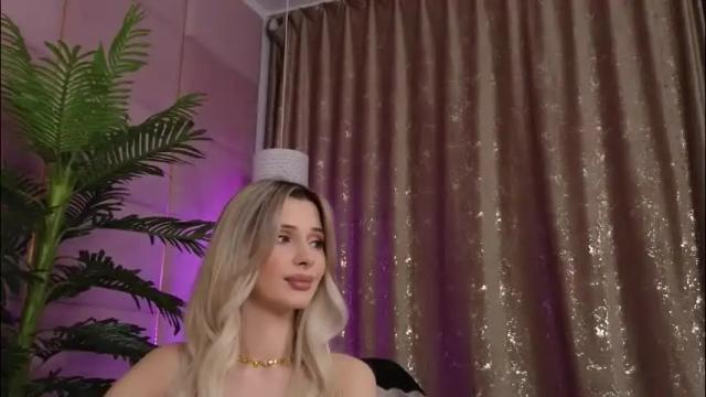 Thumbnail 2, eleineblue's Stream at Chaturbate, 1 month ago