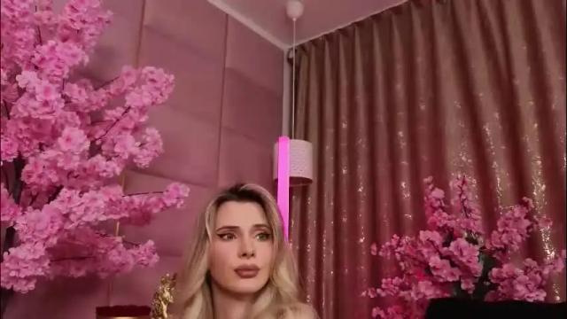 Thumbnail 3, eleineblue's Stream at Chaturbate, 1 month ago