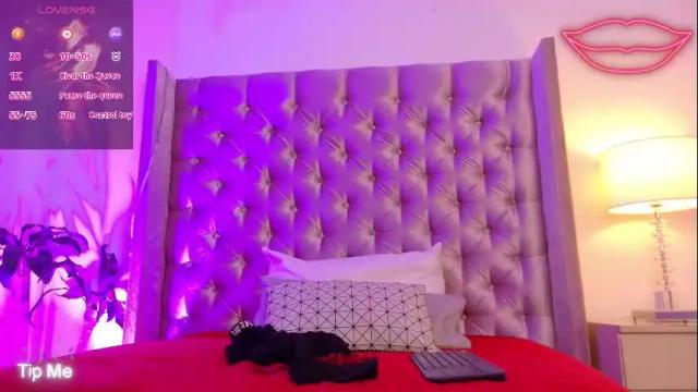 Image 2 of elektra_abundance_ Stream on Chaturbate on 2 months ago