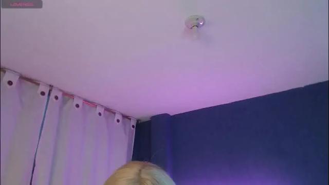 Image 10 of elektra_doll Stream on Chaturbate on 1 month ago