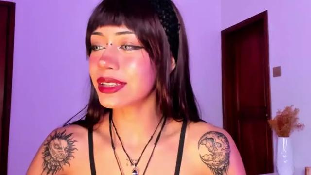 Image 3 of elektraablanc Stream on Chaturbate on 14 months ago