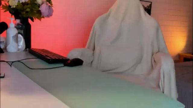 Thumbnail 2, elektranoe's Stream at Chaturbate, 1 month ago