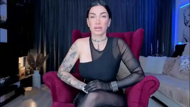 Image 12 of elektravelvet Stream on Chaturbate on 1 month ago