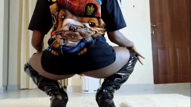Image 3 of elena_love1111 Stream on Chaturbate on 2 months ago