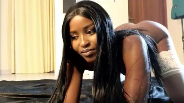 Image 8 of elena_love1111 Stream on Chaturbate on 1 month ago